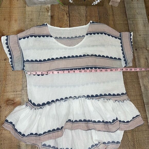 Crop top  - Picture 7 of 8